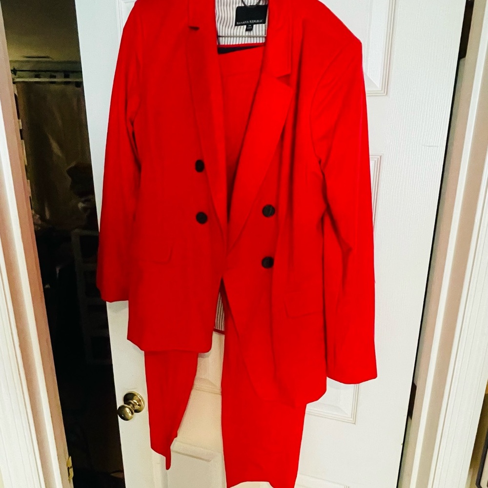 Stylish Red Women's Pantsuit